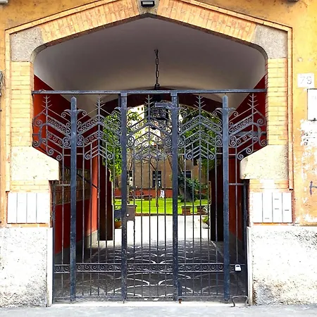 Vatican Modern Art Apartment *