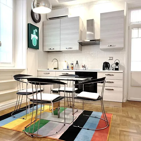 Apartment Vatican Modern Art *